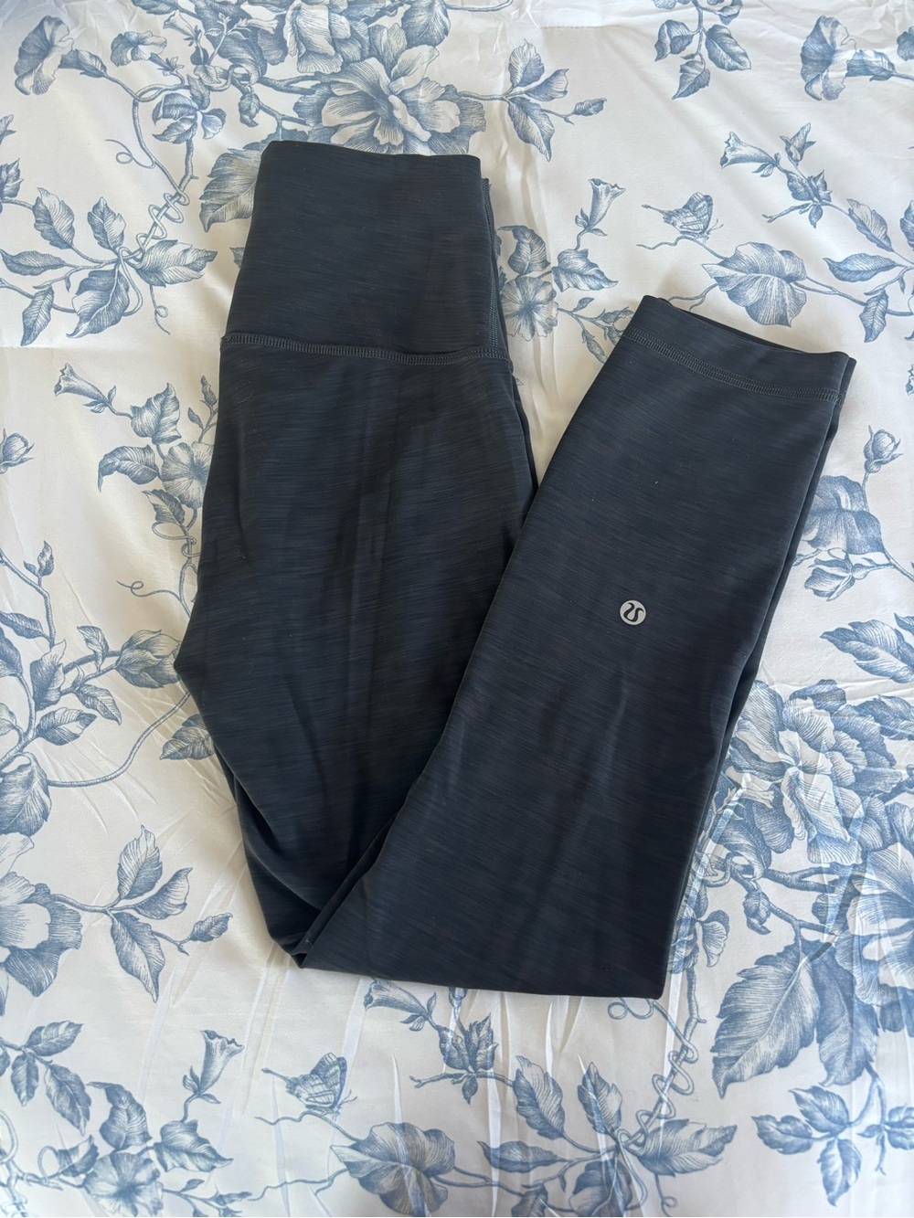 women’s lululemon leggings